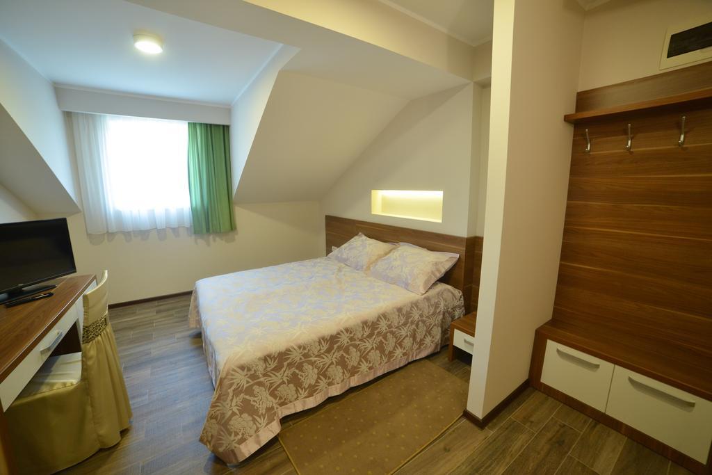 Kesten Futog Room photo
