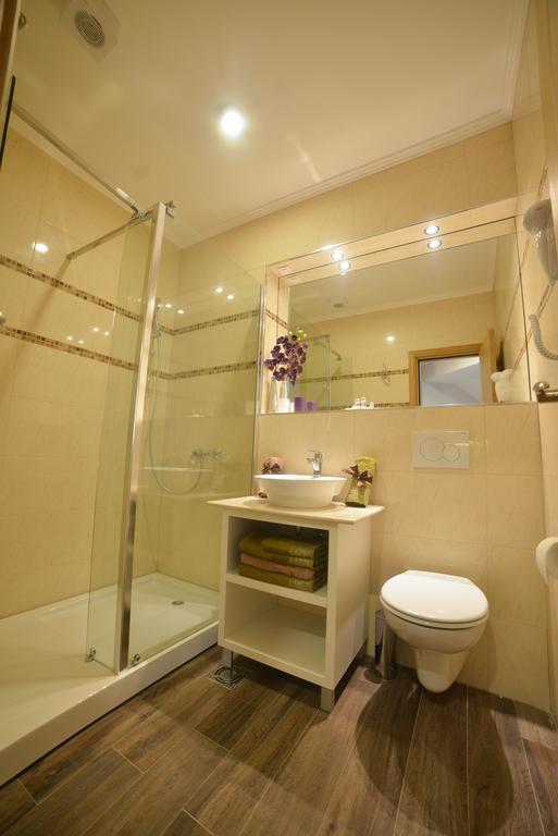 Kesten Futog Room photo