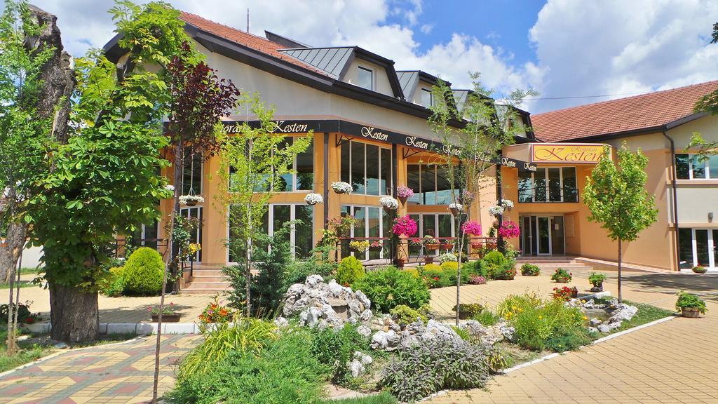 Kesten Futog Exterior photo