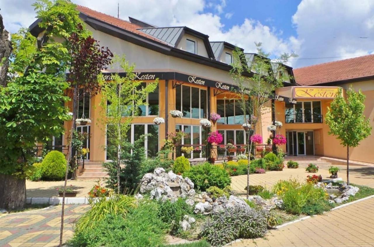Kesten Futog Exterior photo